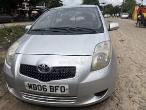 Toyota Yaris 1.3 VVT-i 2007 Silver