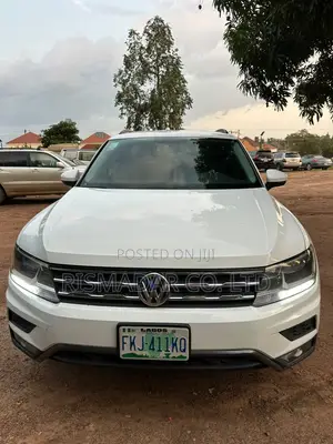 Volkswagen Golf SportWagen 2025 White