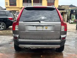Volvo XC90 2010 Brown