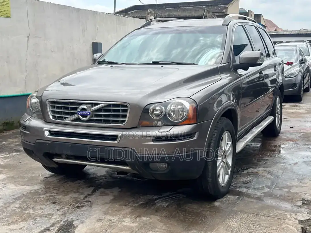 Volvo XC90 2010 Brown