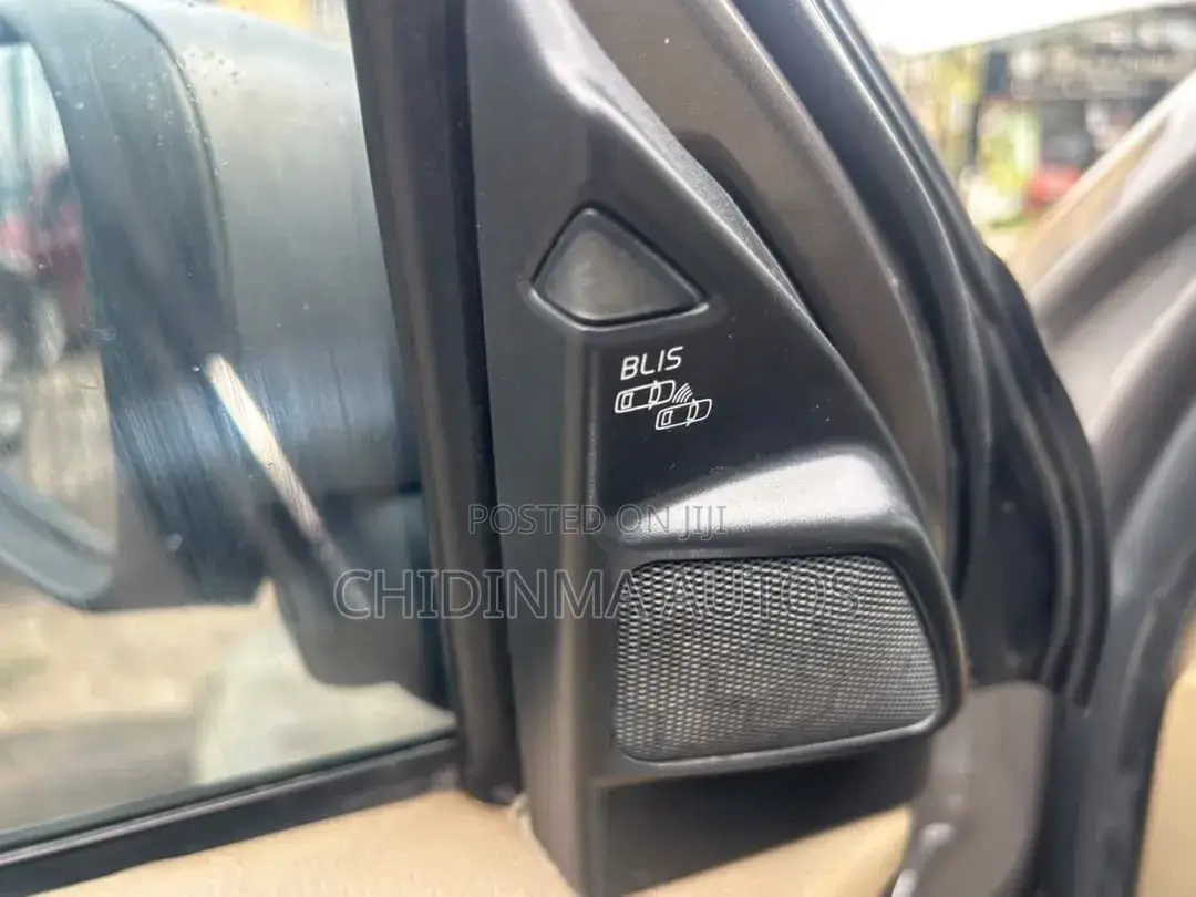 Volvo XC90 2010 Brown