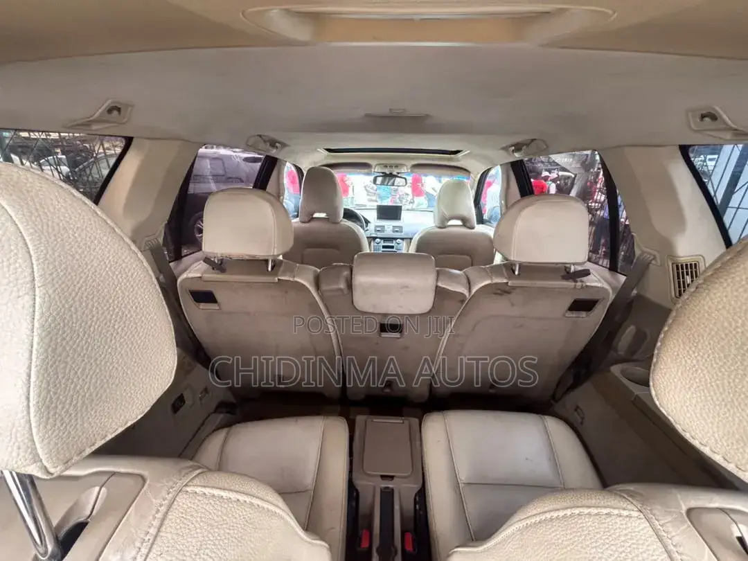 Volvo XC90 2010 Brown