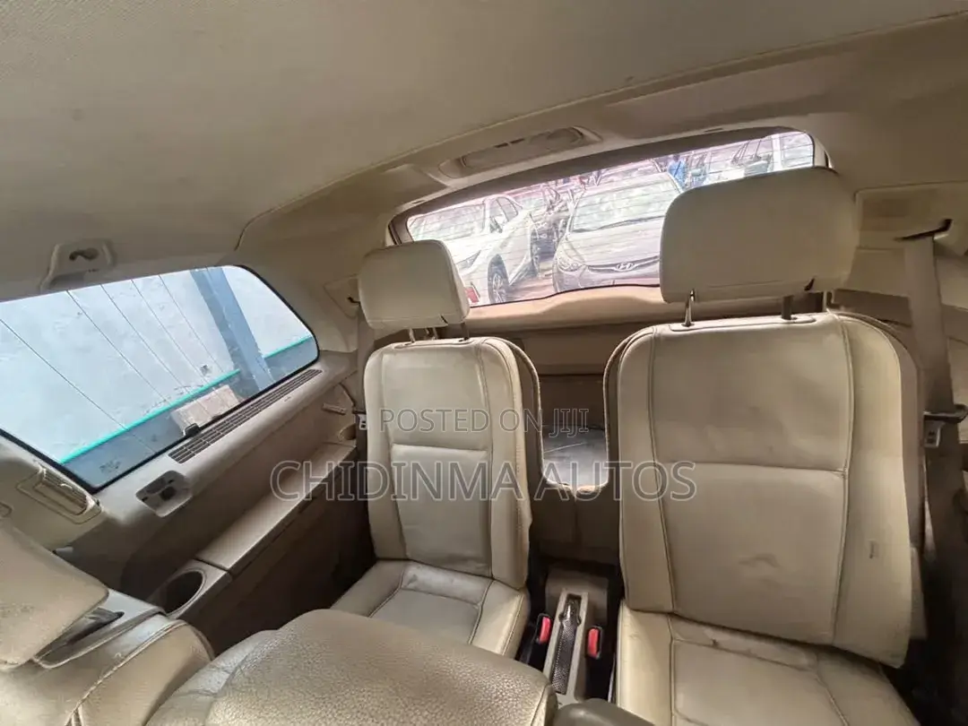 Volvo XC90 2010 Brown