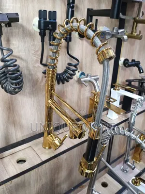 Quality Gold Finish Spring Mixer Sink Tap