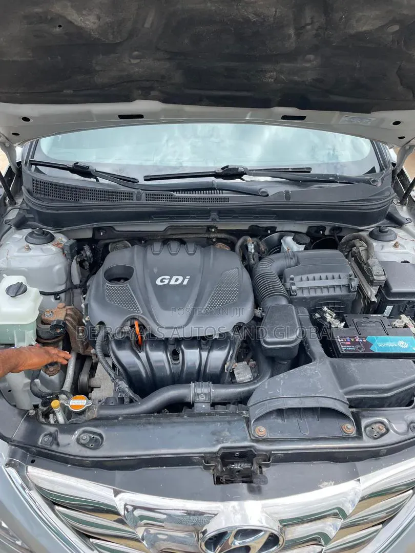 Hyundai Sonata 2012 Silver