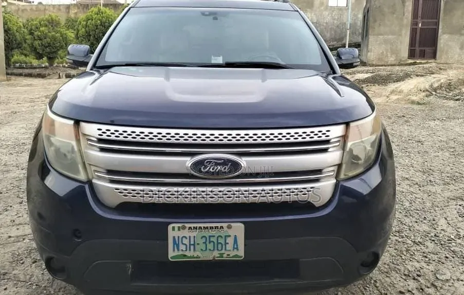 Ford Explorer 2012 Blue
