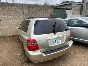 Toyota Highlander 2003 Gold