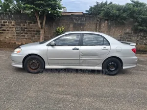 Toyota Corolla 2004 Silver