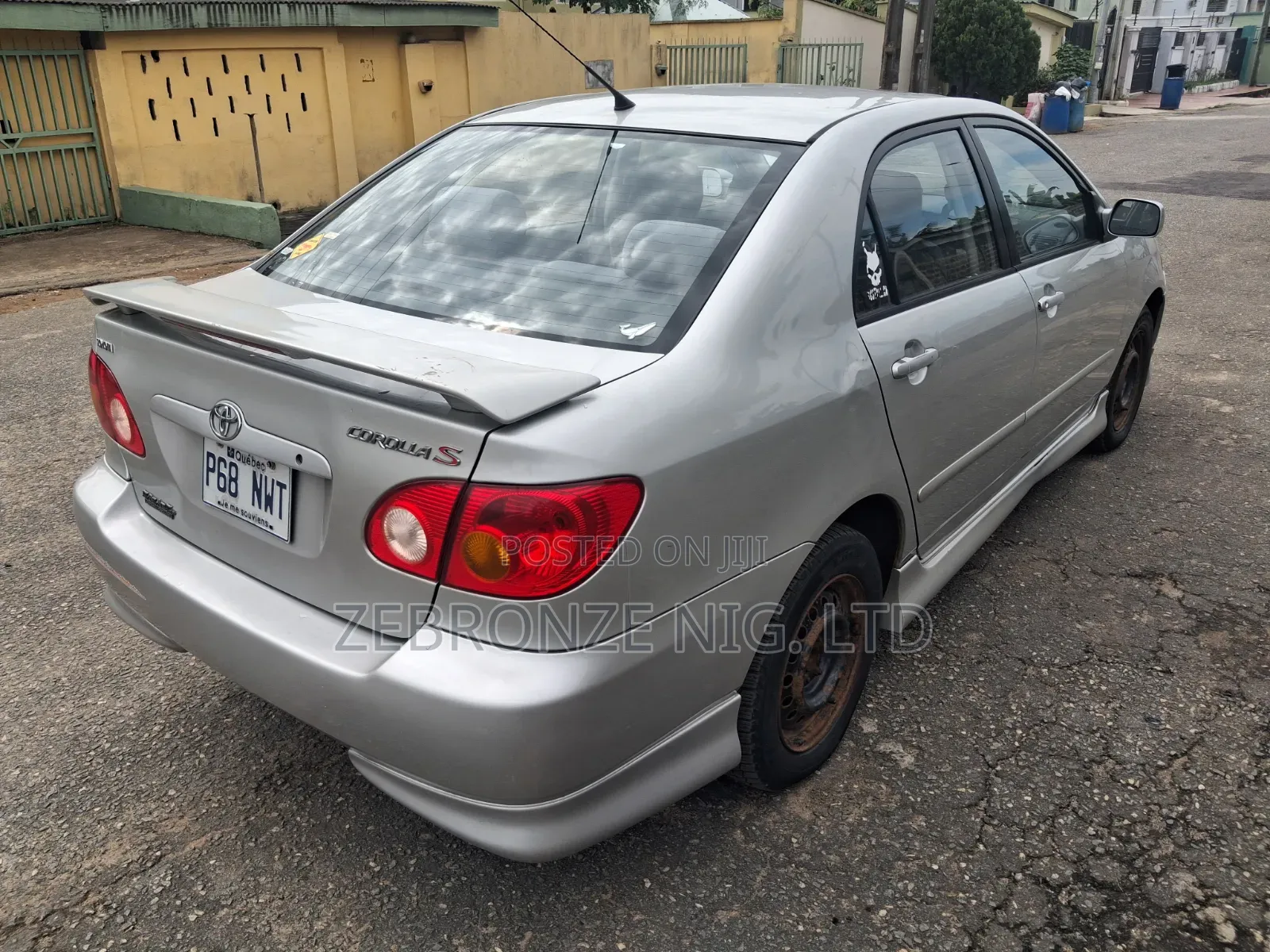 Toyota Corolla 2004 Silver