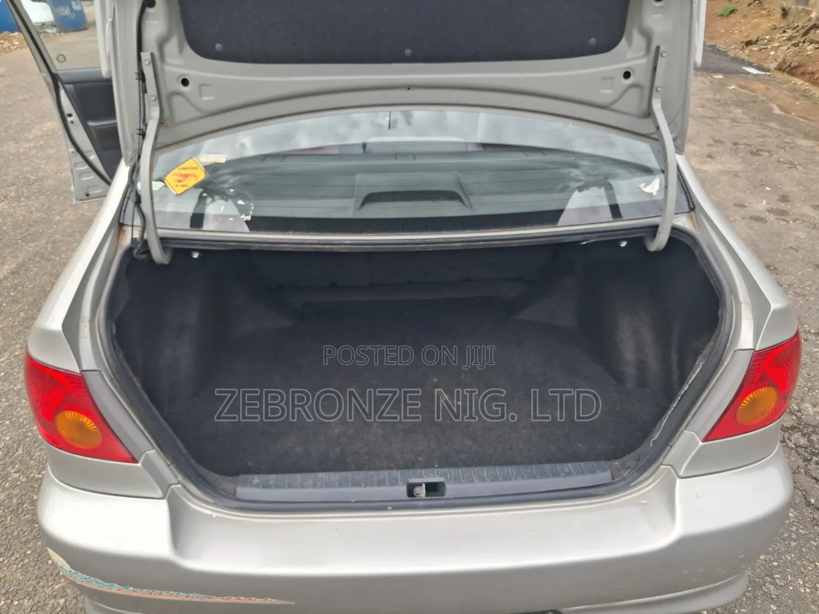 Toyota Corolla 2004 Silver