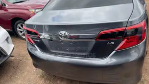 Toyota Camry 2014 Gray