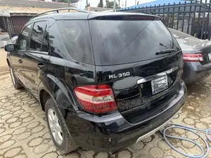 Mercedes-Benz M Class ML 350 AWD 4Matic (3.5L V6 7A) 2006 Black