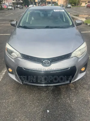 Toyota Corolla 2015