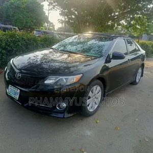Toyota Camry 2012 Black