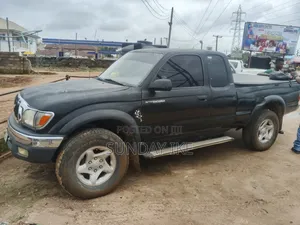 Toyota Tacoma 2002 Black
