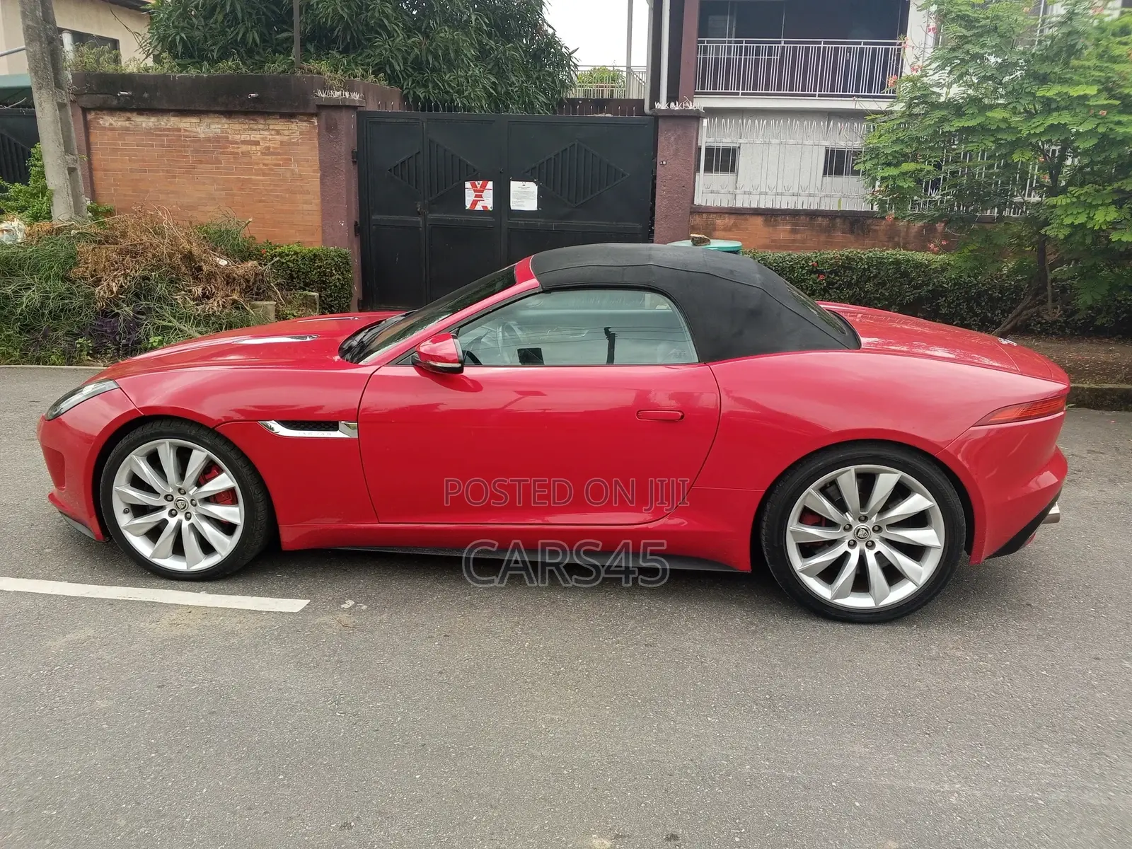 Jaguar F-Type 2014 Red