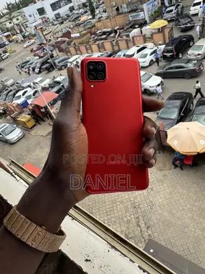 Samsung Galaxy A12 128 GB Red