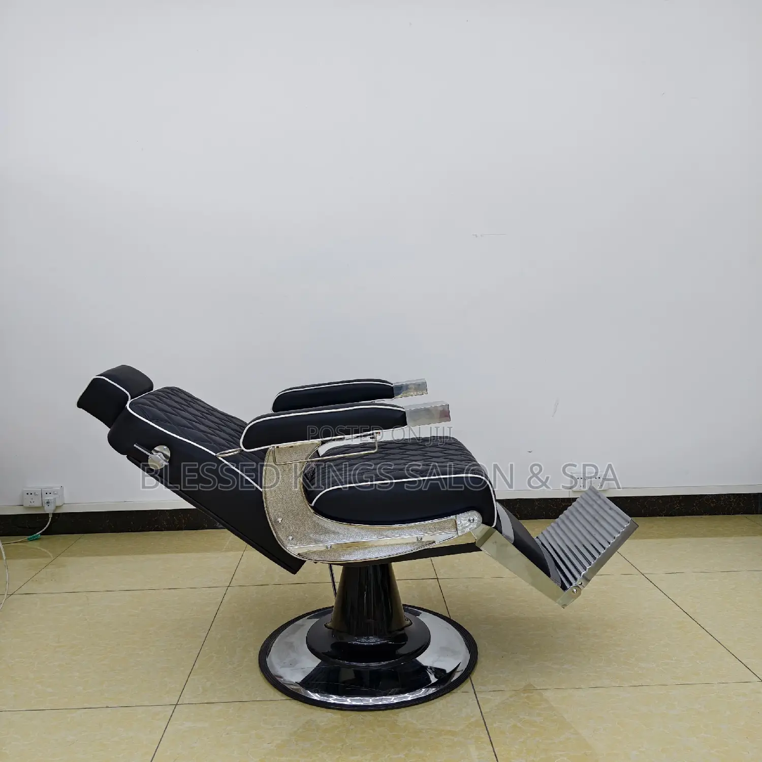 Classic Barbing Chairs