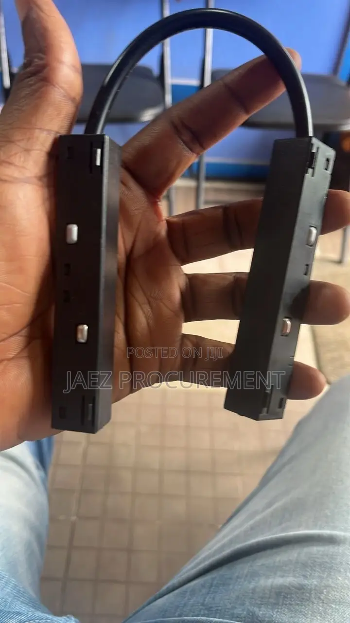 Magnetic Track Light