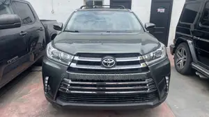 Toyota Highlander Limited 4dr SUV AWD (3.5L 6cyl 6A) 2014 Green