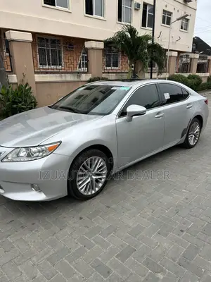 Lexus ES 350 FWD 2013 Silver