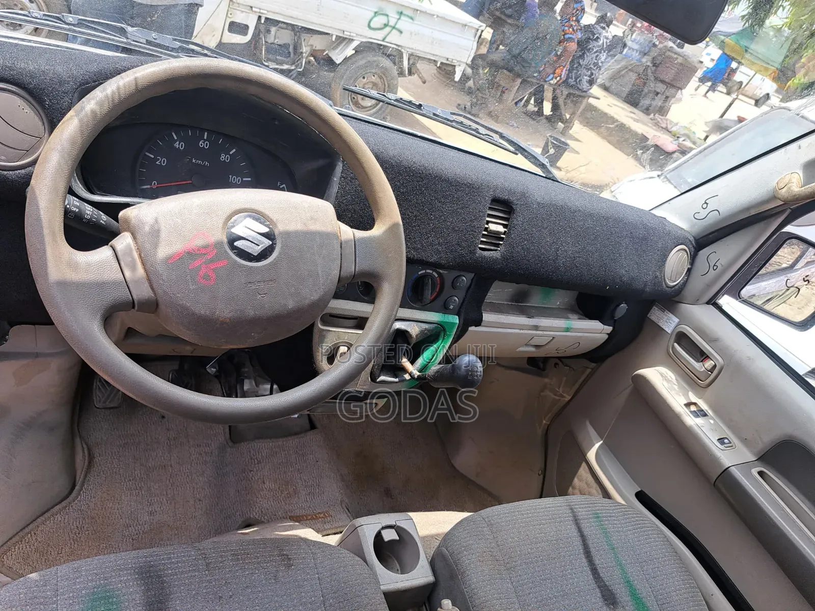 Suzuki Every 2012 Grey