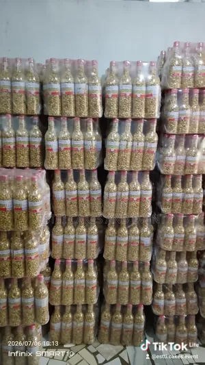 Estti Groundnuts 75cl Plastic Bottle