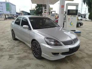 Mitsubishi Lancer 2014 Silver