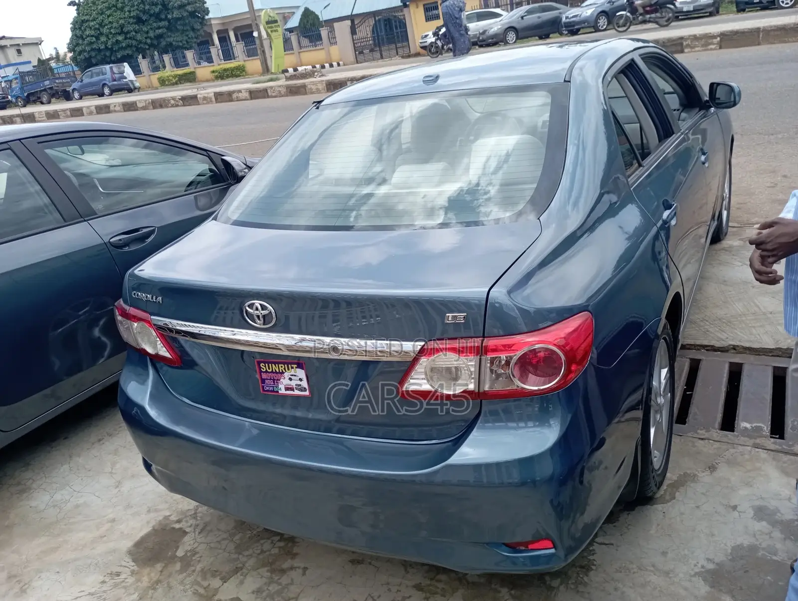 Toyota Corolla 2013 Blue