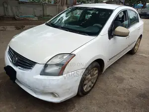 Nissan Sentra 2012 White