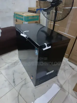 Large Hisense 250SH 189L Chest Freezer
