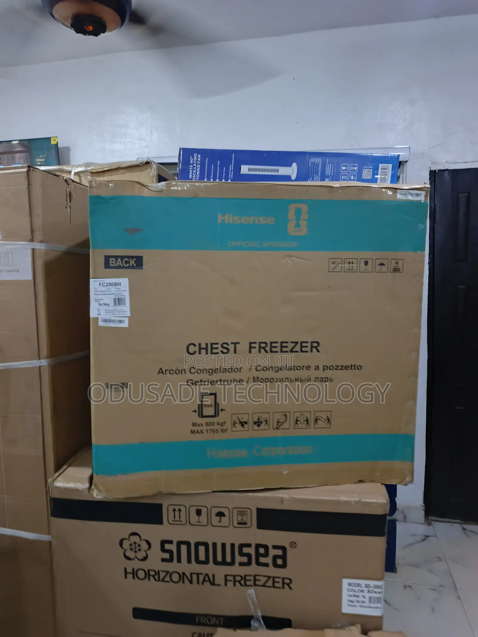 Large Hisense 250SH 189L Chest Freezer