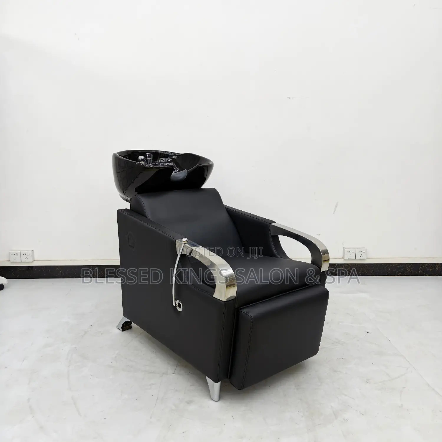 Shampoo Chairs