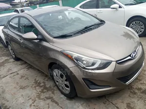 Hyundai Elantra 2016 Brown