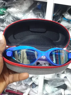 Professional Anti-Fog UV Swimming Goggles With Protective Zipper Case