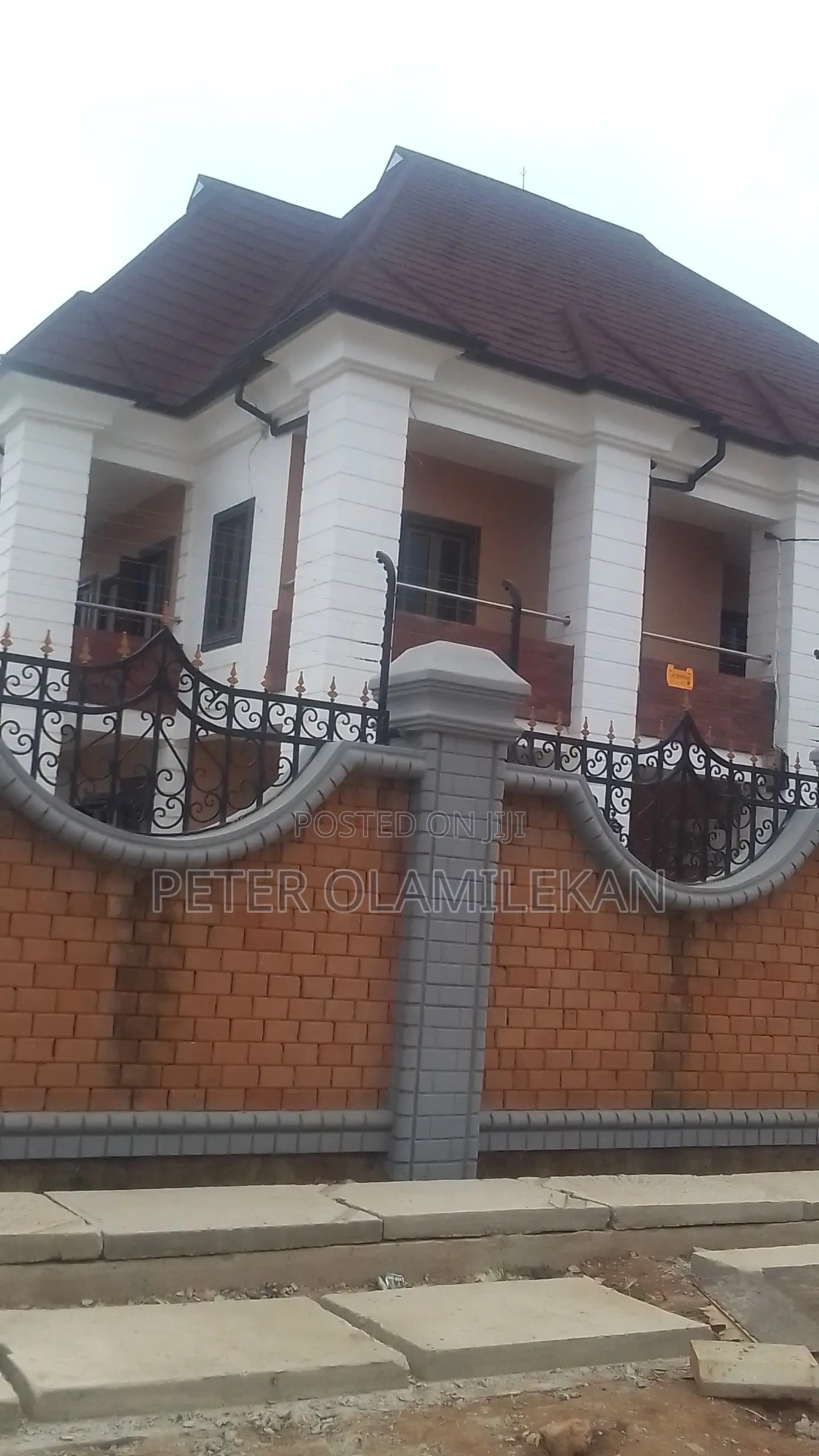 Building Contractor