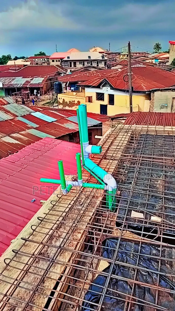 Building Contractor