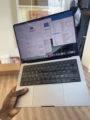 Laptop Apple MacBook Pro 2023 M2 Pro 16GB Apple M2 SSD 512GB