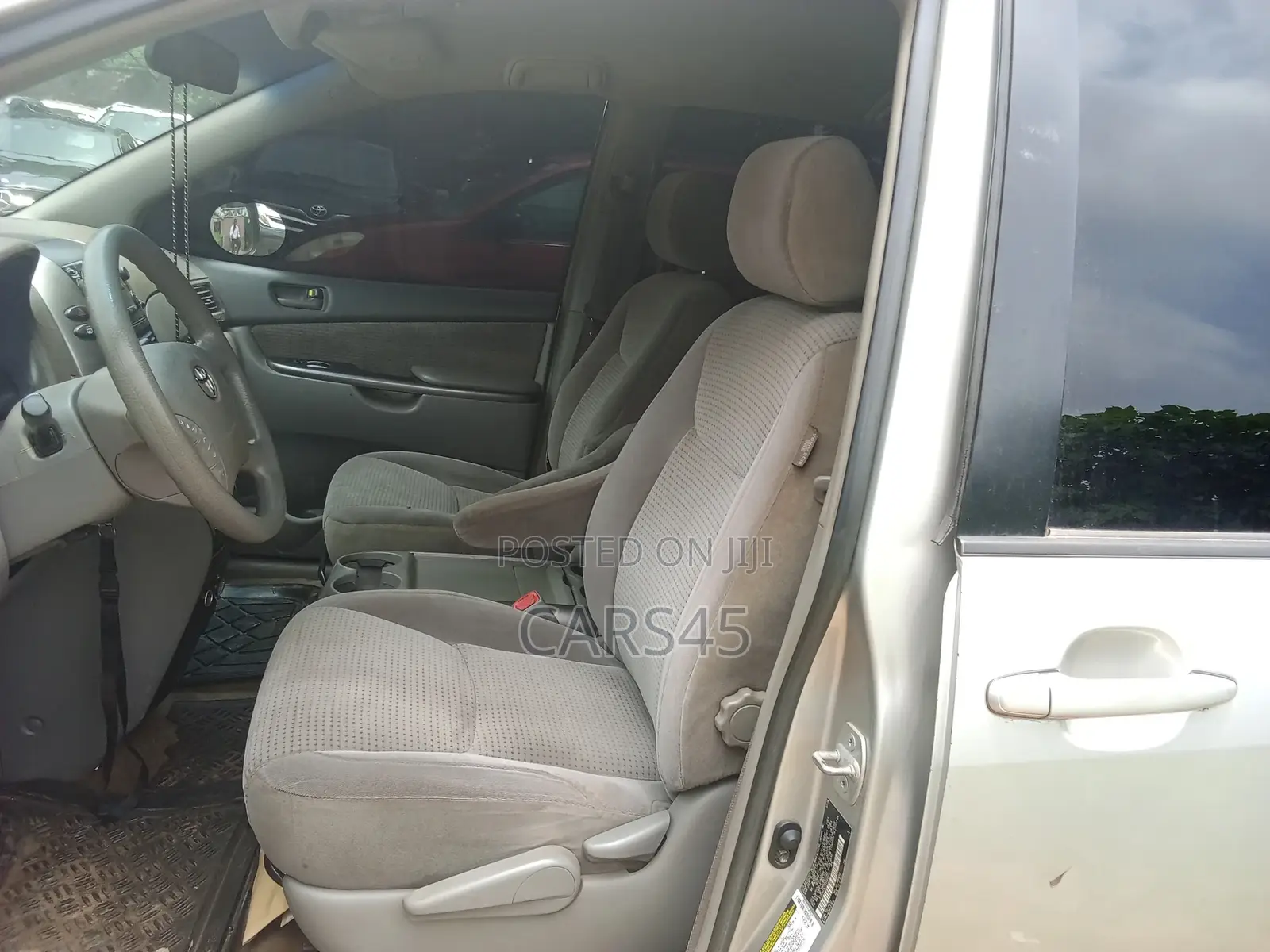 Toyota Sienna 2006 Silver