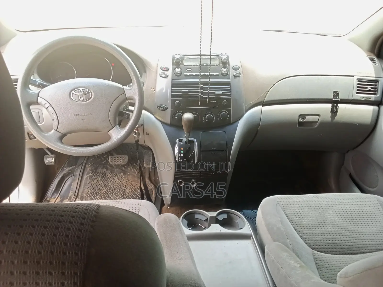 Toyota Sienna 2006 Silver