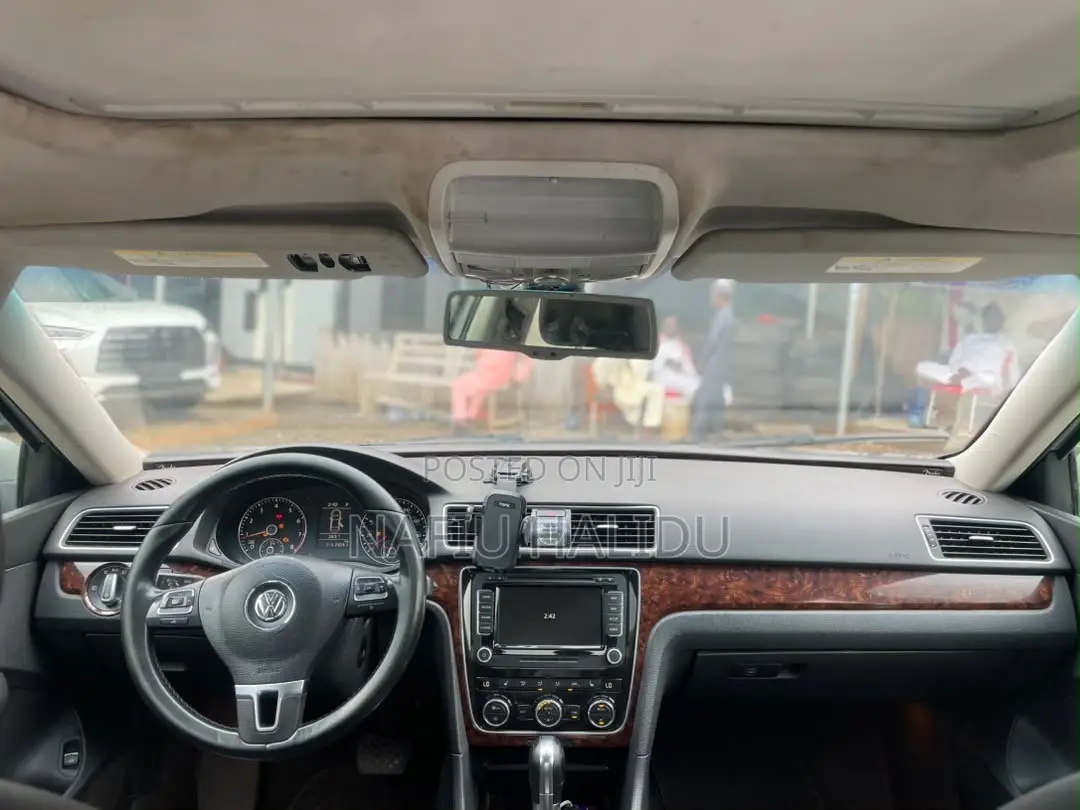 Volkswagen Jetta 2012 Silver