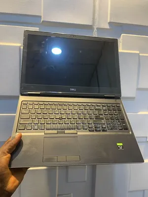Laptop Dell Precision 7540 16GB Intel Core i7 SSD 512GB