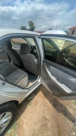 Toyota Corolla 2006 Silver