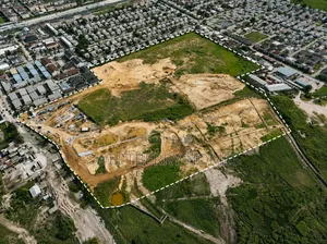 10000 SQM Strategic Commercial Plots on Chevron Drive