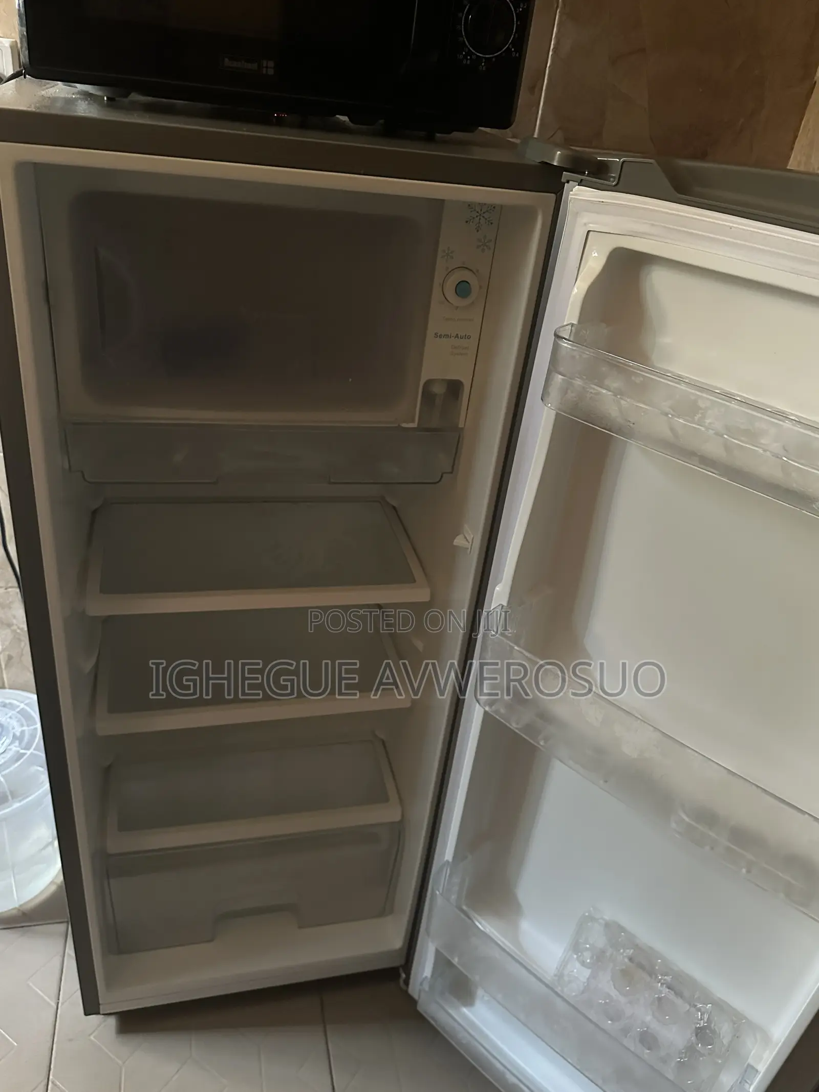 Neatly Used Hisense Single Door Refrigerator 150L