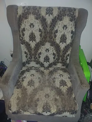 Single Chair
