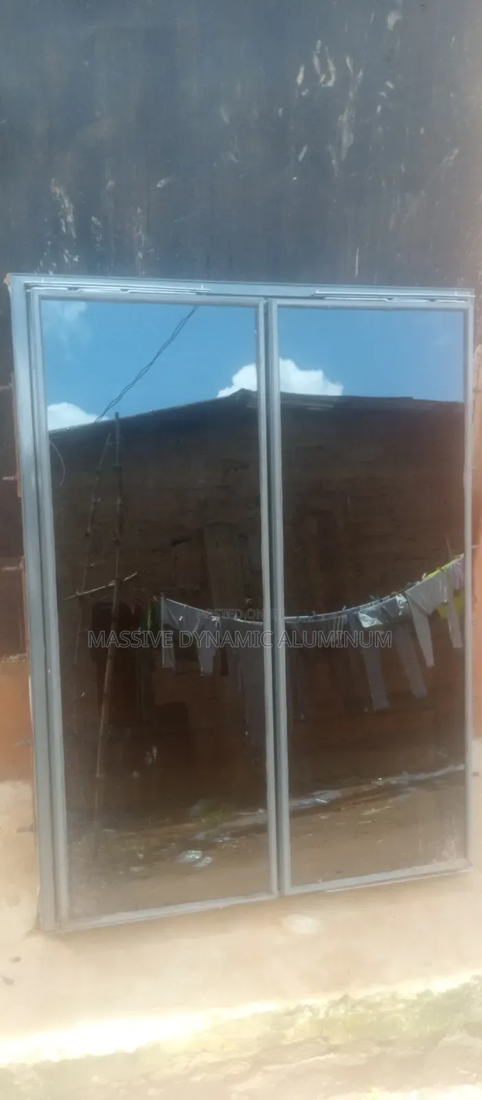 Frameless Window