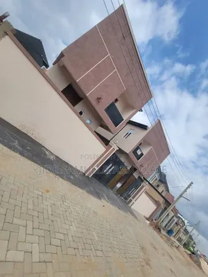 Furnished 3bdrm Duplex in Ayobo for sale