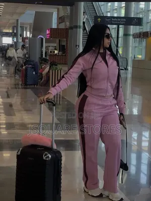 High Quality Women Travelling/Outdoor Track Set TopNotch Quality