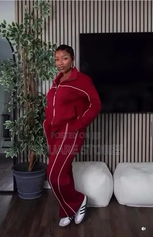 High Quality Women Travelling/Outdoor Track Set TopNotch Quality